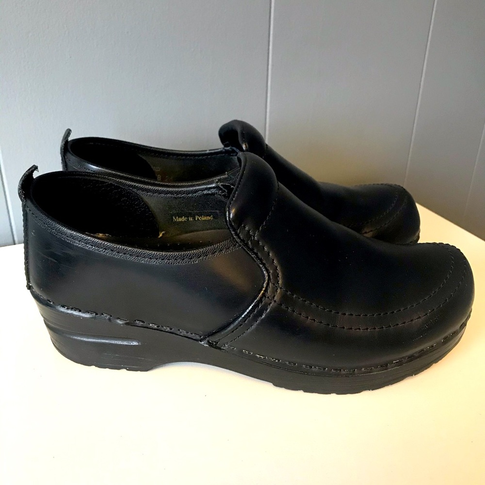Dansko Black Leather Comfort Clogs